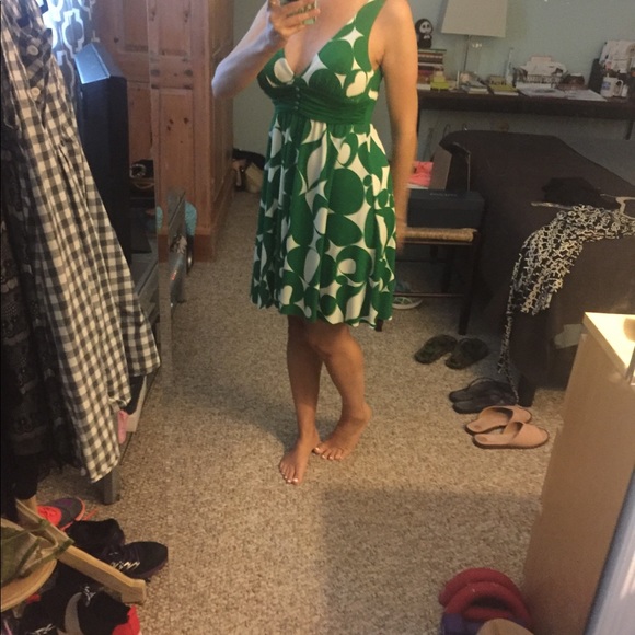 Dress - Picture 2 of 4